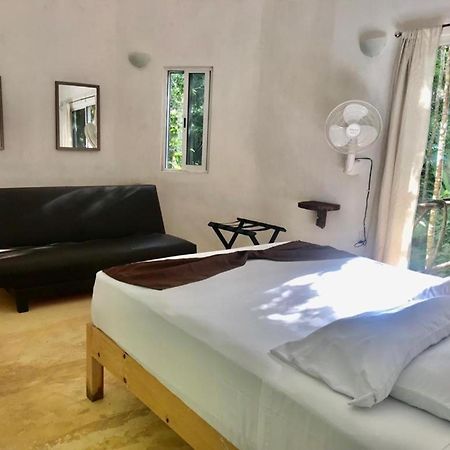 Jolie Jungle Eco Hotel (Adults Only) Leona Vicario Exteriör bild