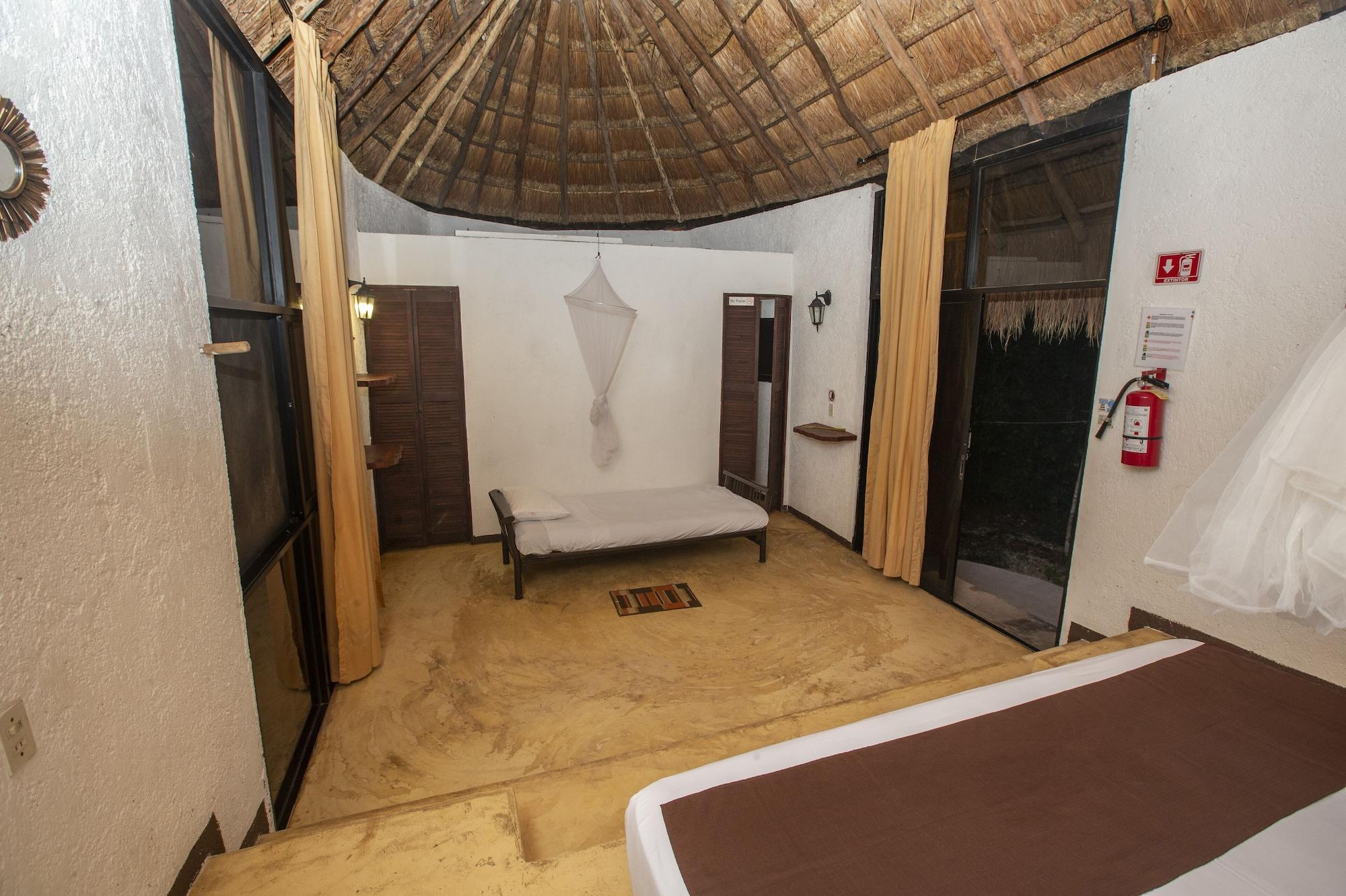 Jolie Jungle Eco Hotel (Adults Only) Leona Vicario Exteriör bild