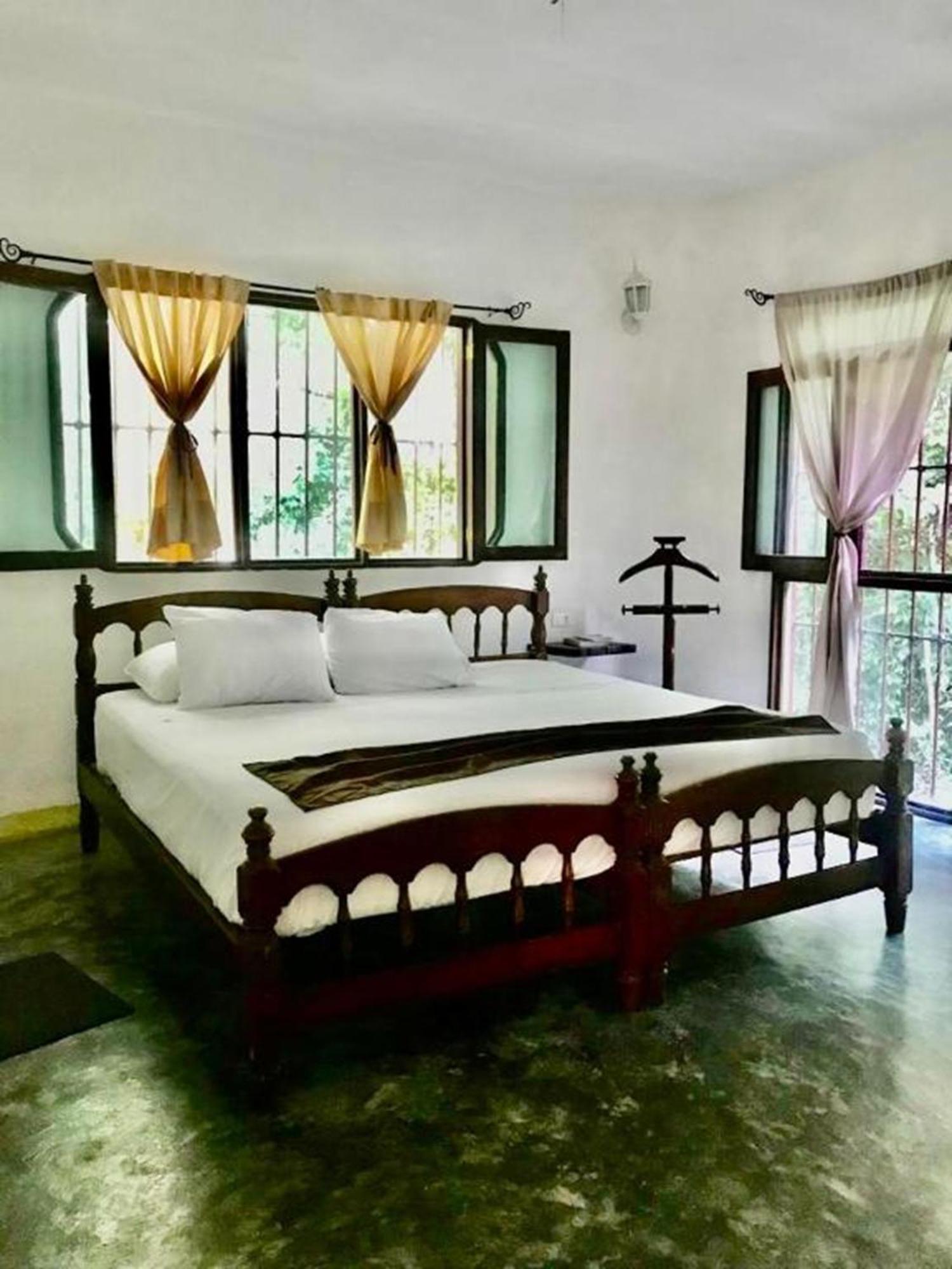 Jolie Jungle Eco Hotel (Adults Only) Leona Vicario Exteriör bild